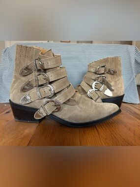 Toga Pulla Buckled Ankle Boots